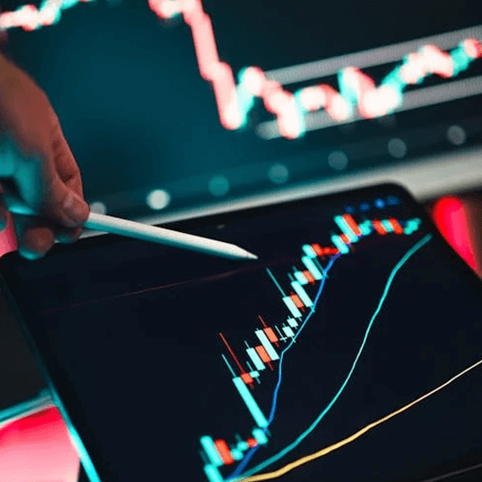 Solaryn Infinito 9.1 - Equipo de Expertos en Criptomonedas